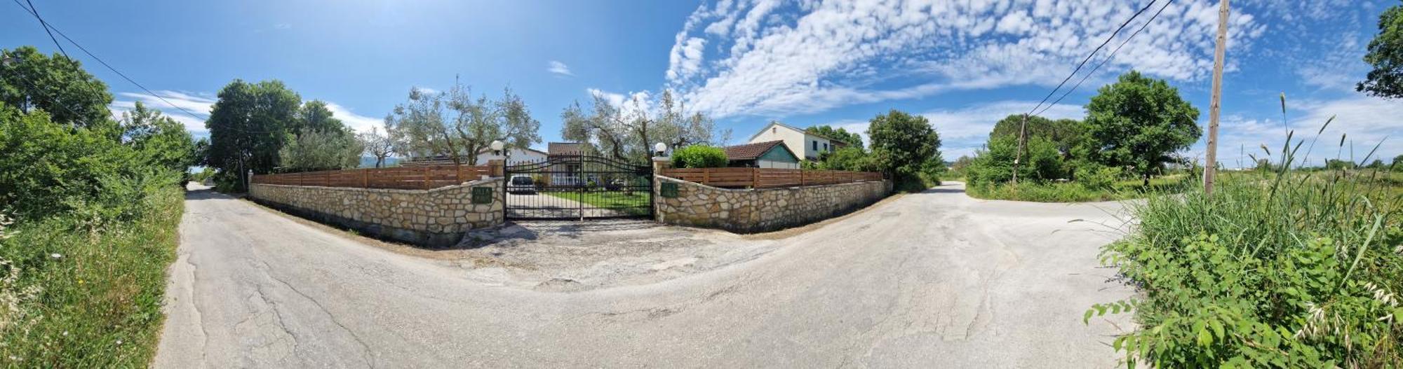Corfu Studio 4U Roda  Luaran gambar